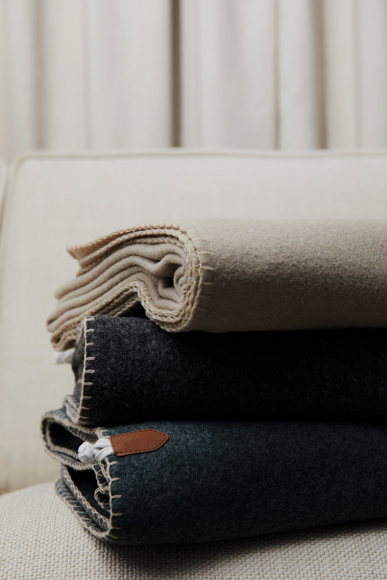 Picture of VINGA Bilton recycled blanket